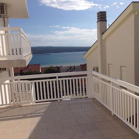 Apartments Meeresblick Цриквеница Экстерьер фото