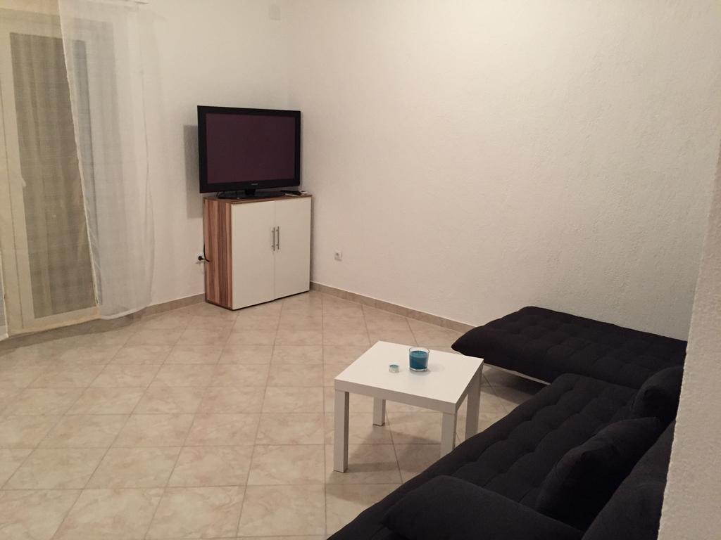 Apartments Meeresblick Цриквеница Номер фото