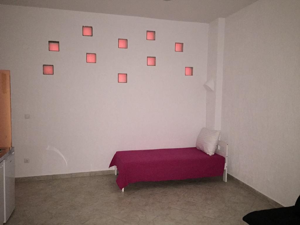 Apartments Meeresblick Цриквеница Номер фото