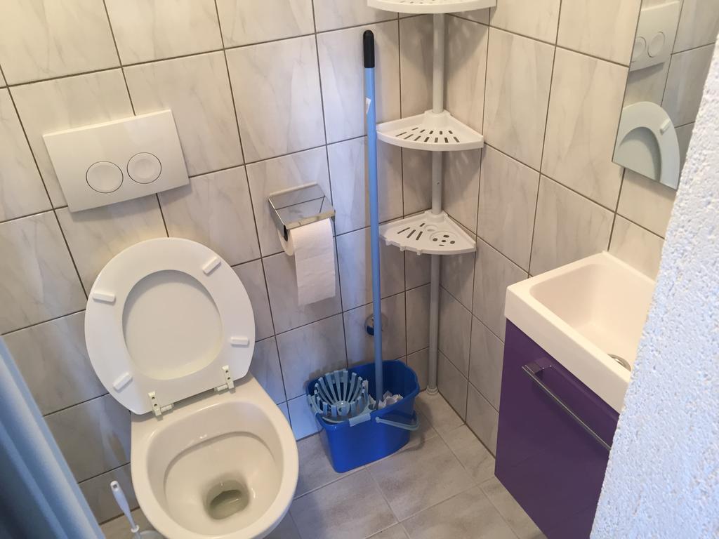 Apartments Meeresblick Цриквеница Экстерьер фото